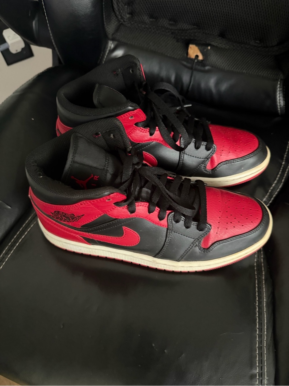Nike Air Jordan 1 Mid Men’s Sneakers - Black/Red